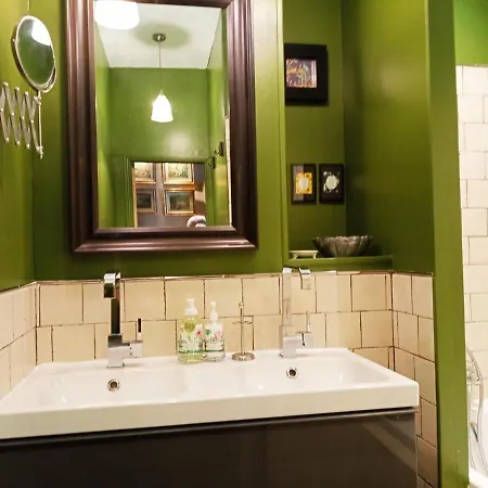 A Vol D'oiseau * הונפלר