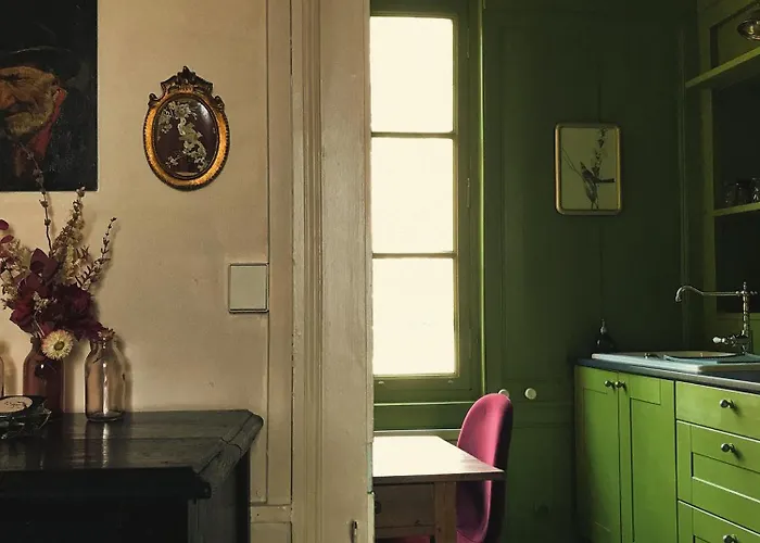 A Vol D'oiseau * הונפלר